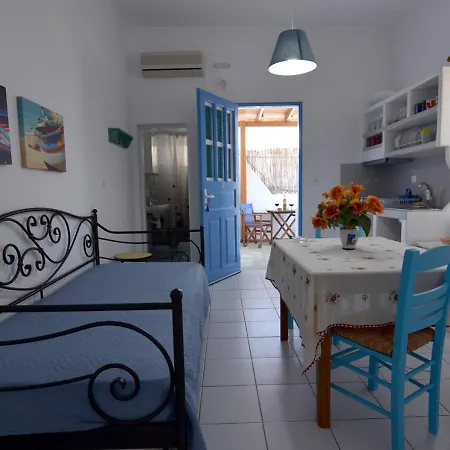 Jimmy's Apartment Plaka (Milos)
