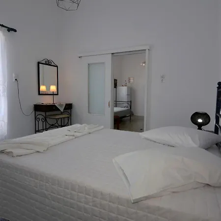 Apartment Jimmy's - Quiet Island Living In Plakes Near Firopotamos & Plathiena Beaches