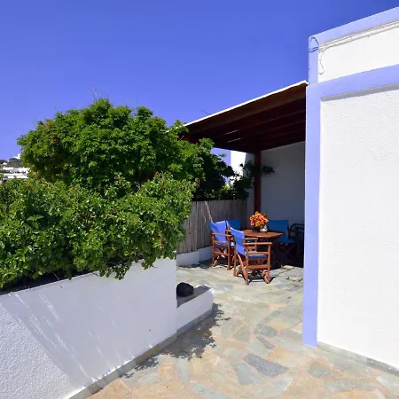 Jimmy's - Quiet Island Living In Plakes, Milos * Plaka (Milos)