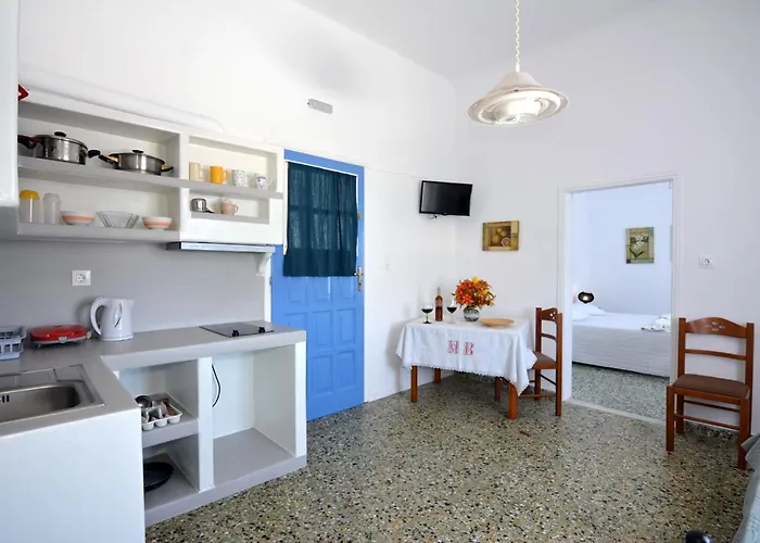 Jimmy's - Quiet Island Living In Plakes, Milos